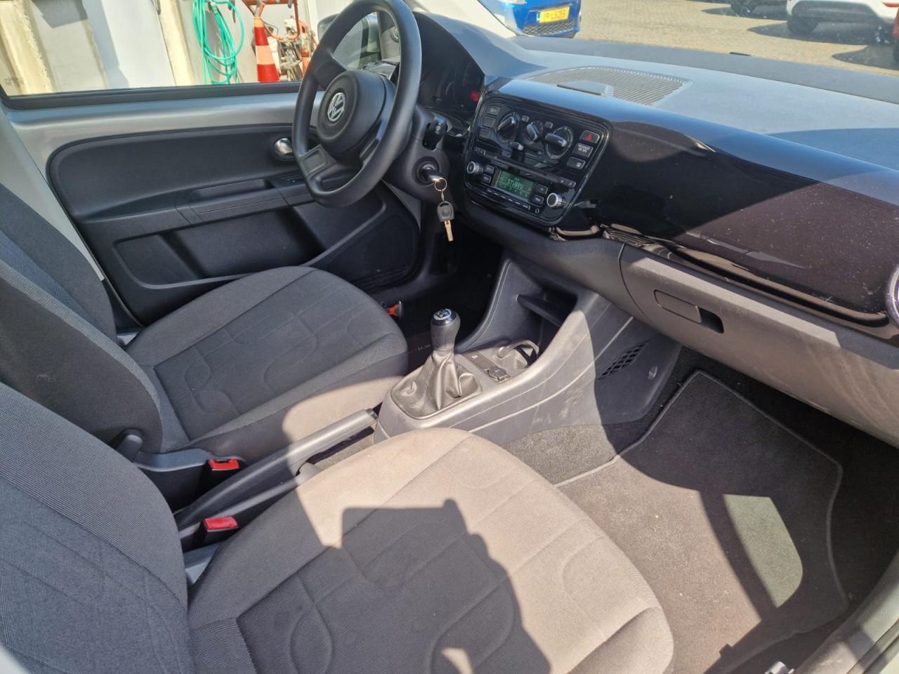 TE KOOP VOLKSWAGEN UP! MOVE UP! 1.0 SLECHTS 106.294 KM