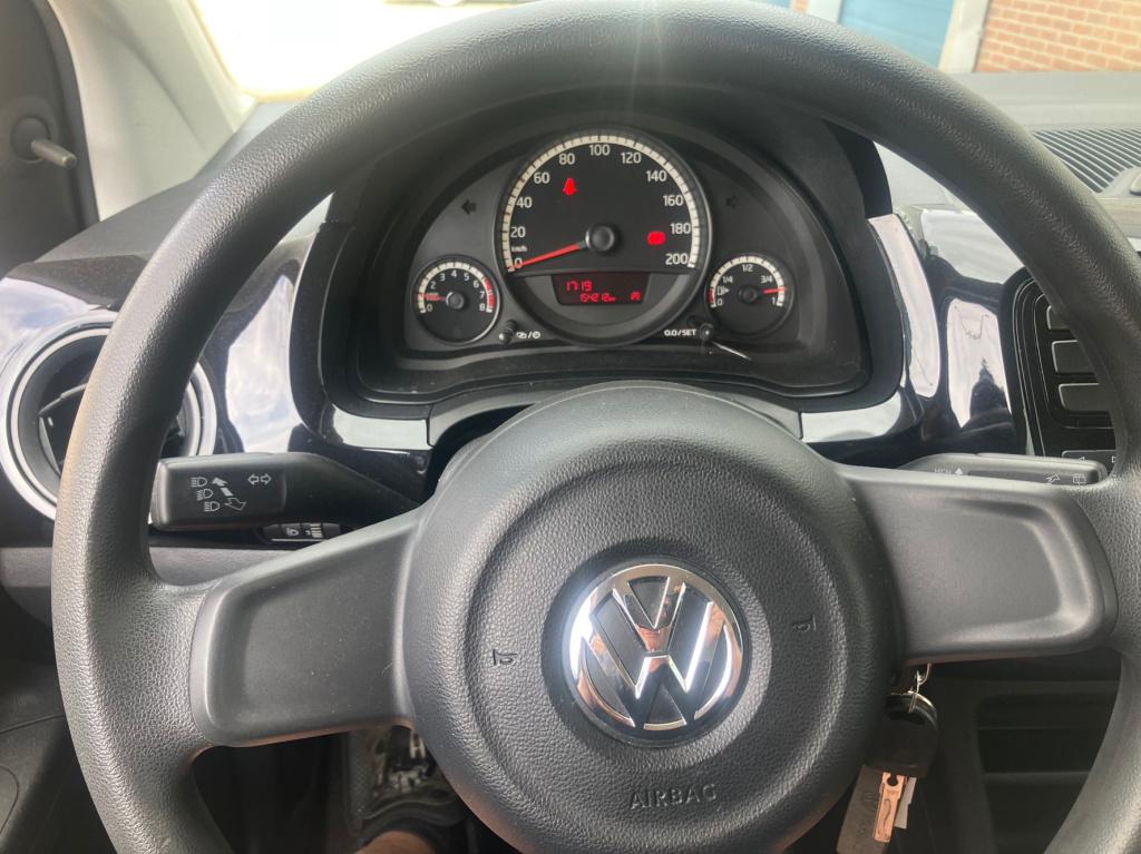 Volkswagen UP! 1.0 move up! bluemotion