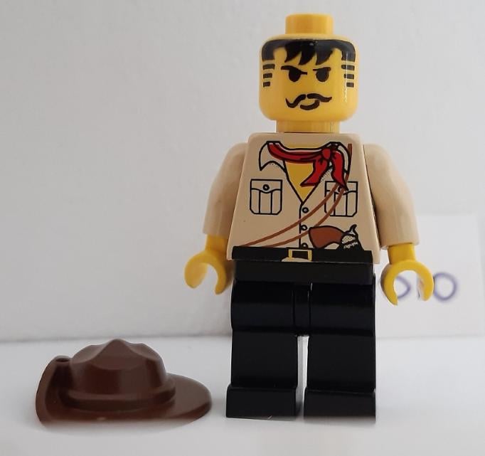 Lego Adventures adv010: Johnny Thunder (Desert)