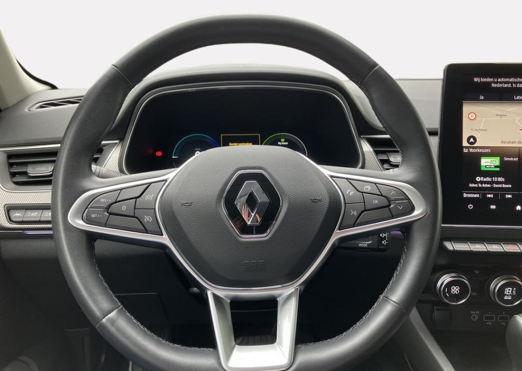 Renault Arkana 1.6 e-tech hybrid 145 techno - trekhaak / all season banden