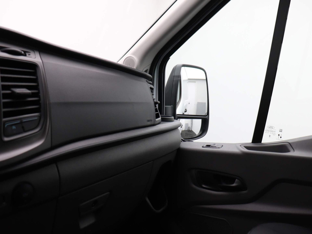 Ford Transit 350 2.0 tdci l3h2 trend automaat 130 pk | tussenschot met ruit