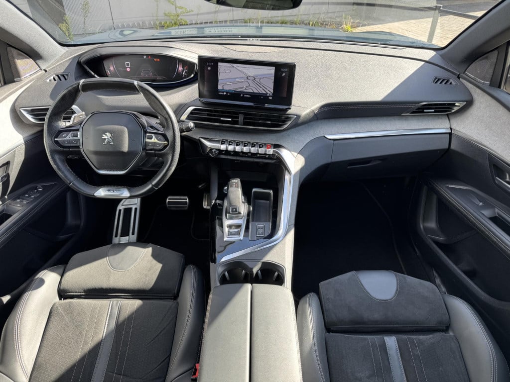 Peugeot 5008 1.2 puretech blue lease gt | trekhaak afneembaar | panoramadak