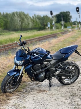 Kawasaki z750 Blauw 2008