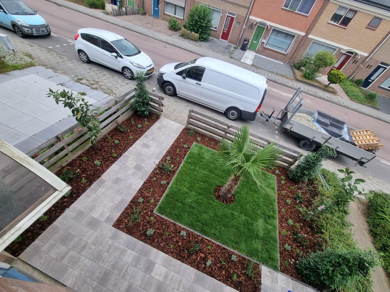 Tuinaanleg • Onderhoud • Bestrating • Schuttingen