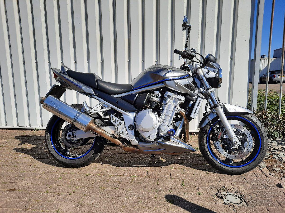 Suzuki Bandit 1250 uit 2011, stoere naked bike