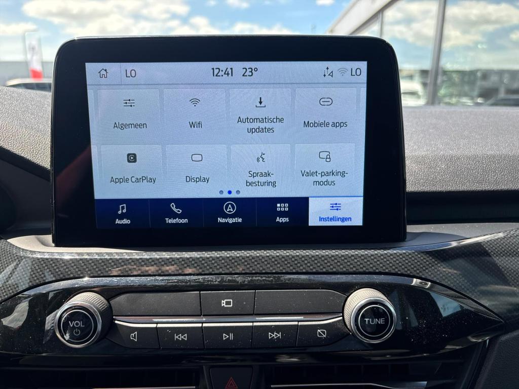 Ford Kuga phev 225pk st-line x,winterpakket , carplay , adaptive cc