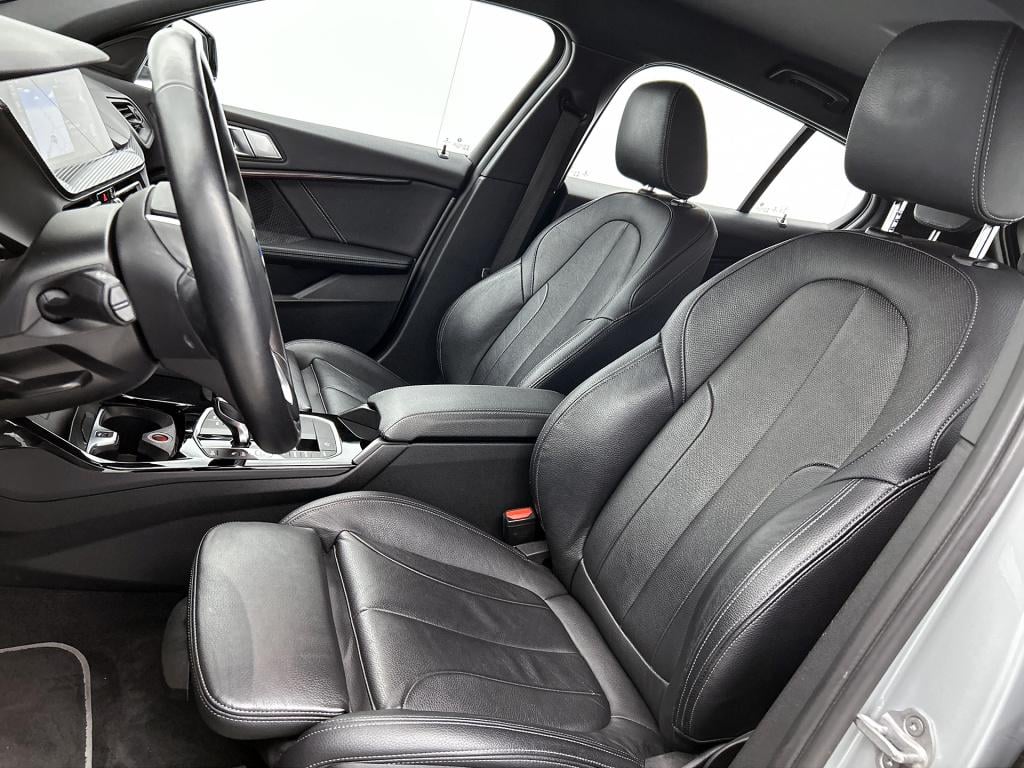 BMW 1 Serie 118i executive edition | overdraagbare bmw garantie | automaat 