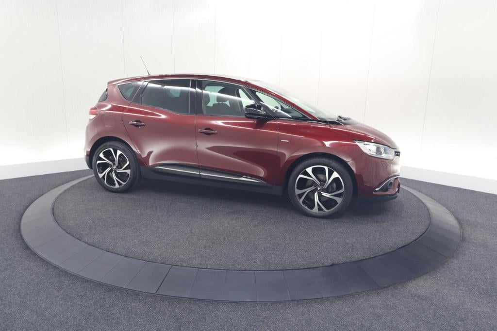 Renault Scenic tce 140 edc limited | camera | stoelverwarming | navigatie |