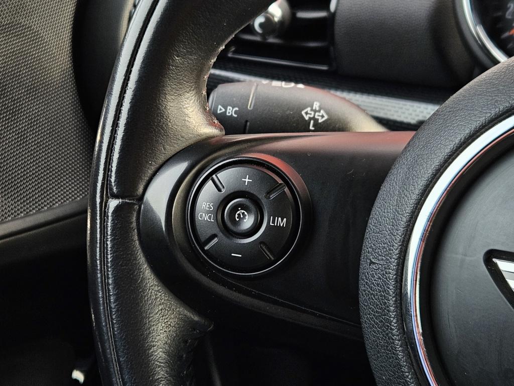 Mini Clubman 1.5 one pepper serious business | cruisec. | bluetooth