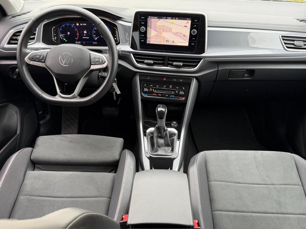 Volkswagen T-roc 1.5 tsi 150pk dsg style | navi | camera | ergo stoel | rij