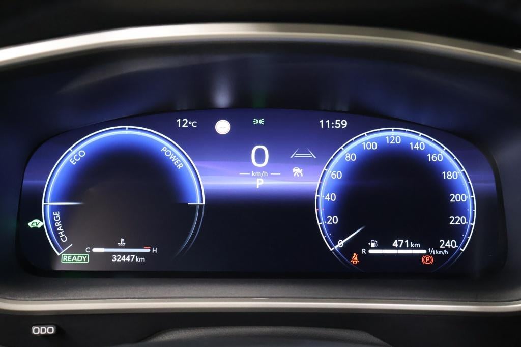 Toyota Corolla Cross hybrid 140 style