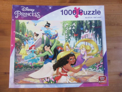 Leuke Disney puzzel van 1000 stukjes, mist 1 stukje