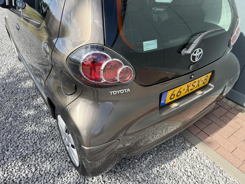 Toyota Aygo 1.0 vvt-i aspiration airco 5-drs