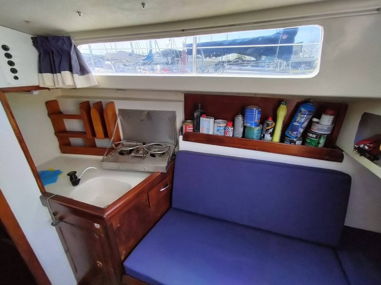 Te koop: Piewiet 700 Zeilboot – Klaar voor het seizoen!