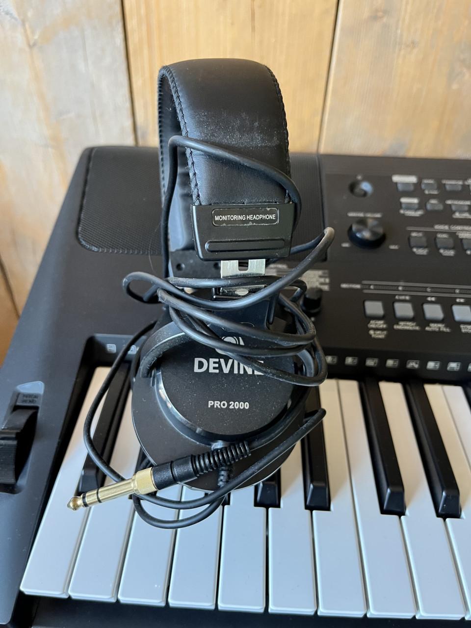 Yamaha PSR-E463 Keyboard