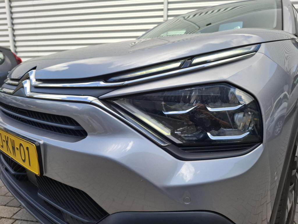 Citroen C4 130pk max automaat clima/lmv/nav/cam