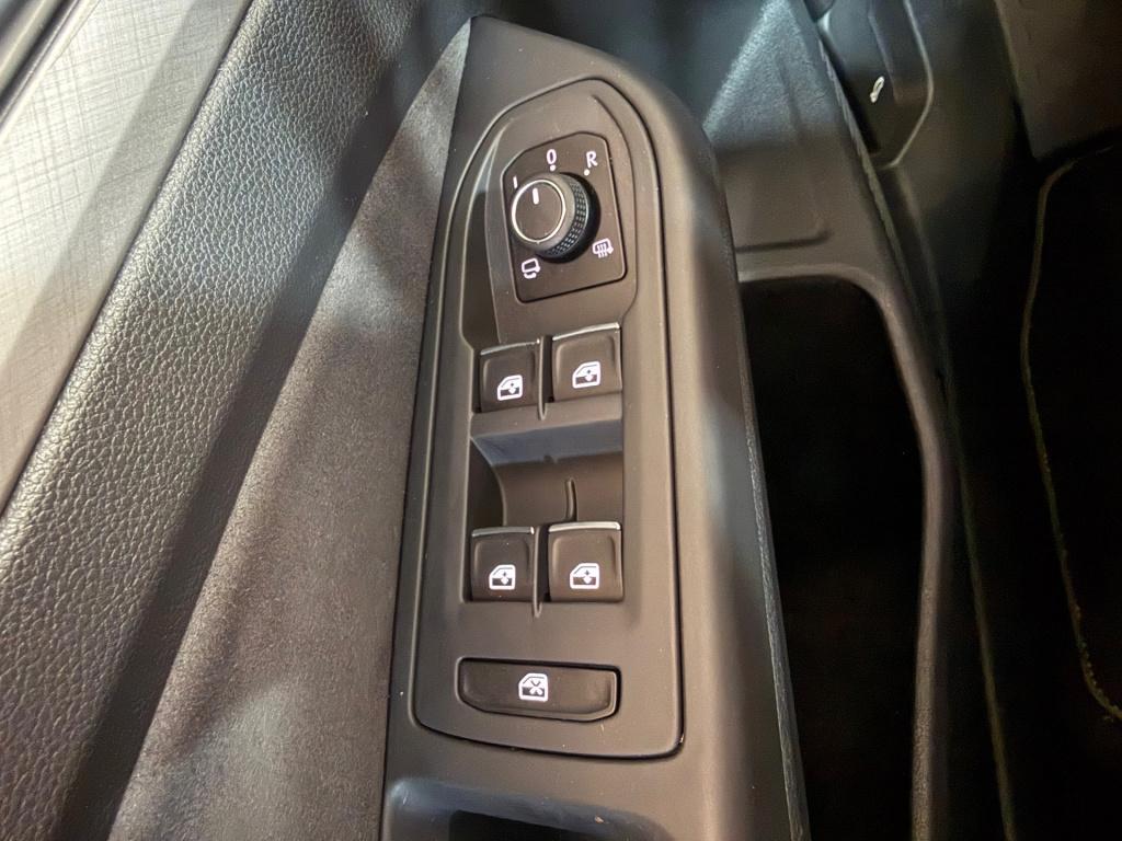 Volkswagen Golf 1.5 tsi life business