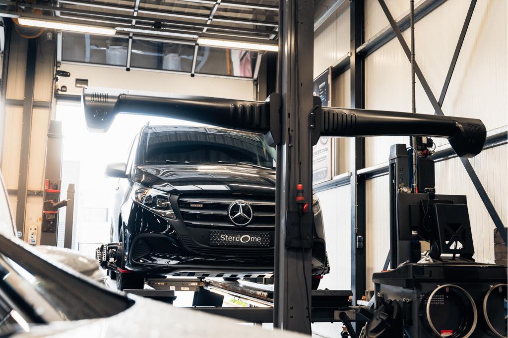 Mercedes-Benz Gla-klasse 200 ambition amg line l stoelverwarming l intellig