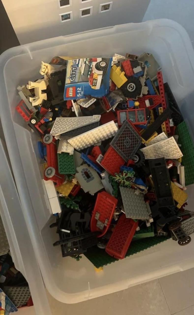 Van alles.oude LEGO. Geen sets