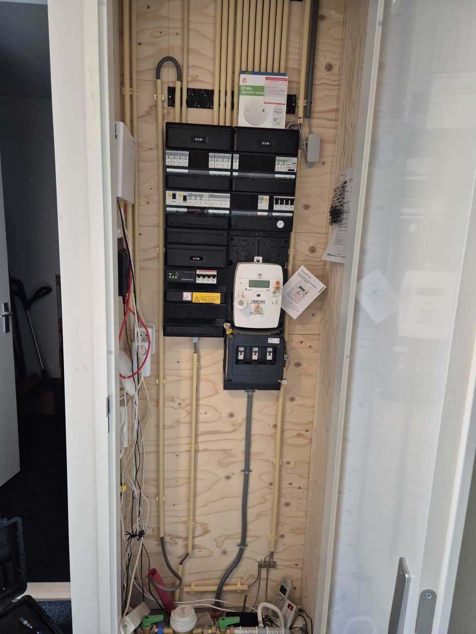 Elektricien beschikbaar voor kleine klussen aan huis! 🔧