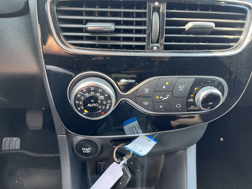 Renault Clio 1.2 limited 25 dkm