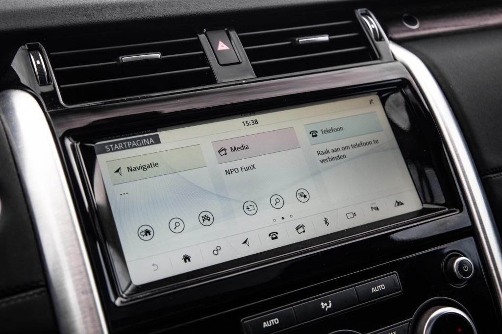 Land Rover Discovery 3.0 td6 hse grijs kenteken / leer / navi / luchtvering