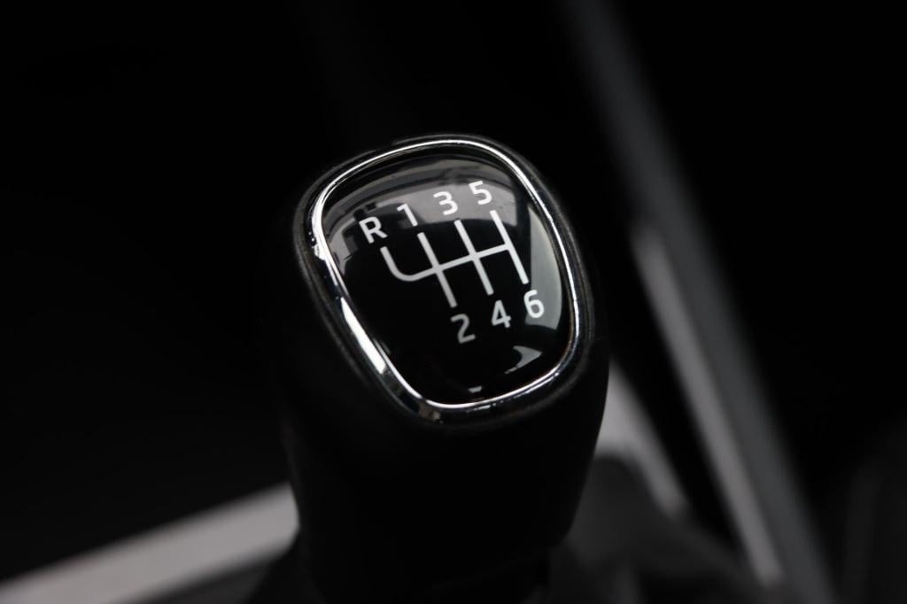 Skoda Kamiq 1.0 tsi ambition 110pk | carplay | cruisecontrol | airco