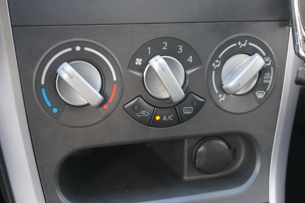 Opel Agila 1.0 edition airco / elektr. ramen / lm velgen / nap