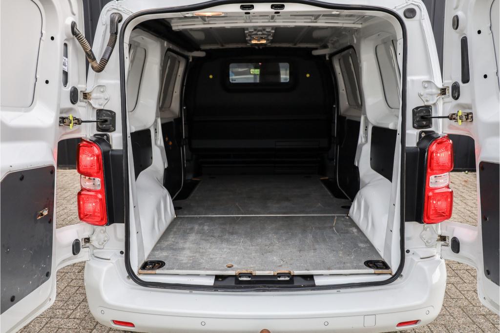 Toyota Proace 2.0d 177pk medium aut. comfort master lm i xenon i 2xschuifde