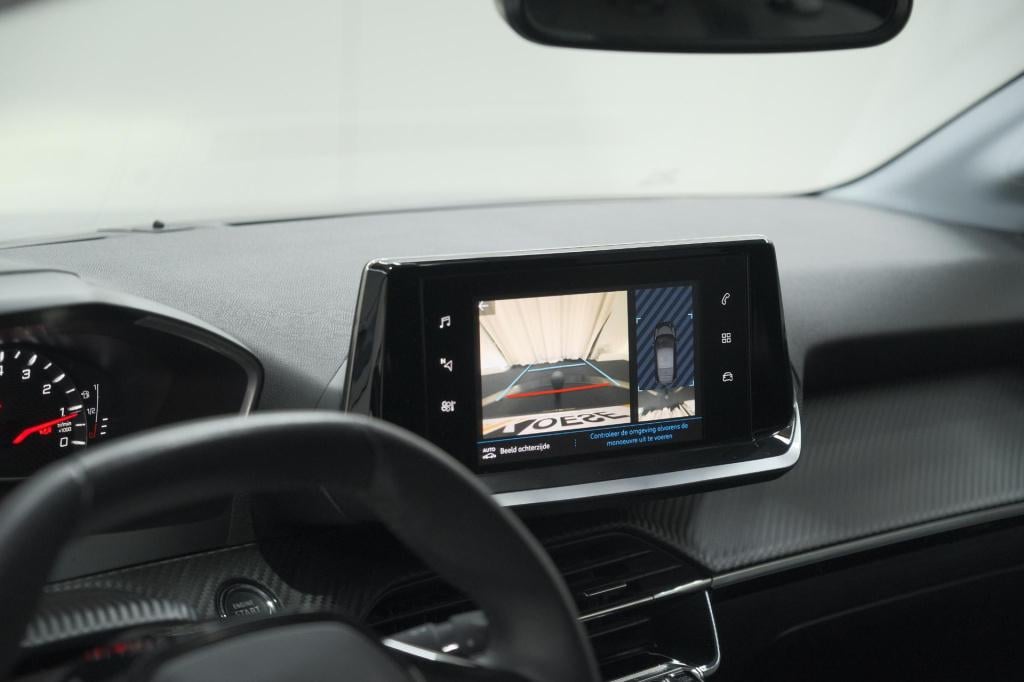 Peugeot 208 puretech 100 allure | camera | apple carplay | parkeersensoren 