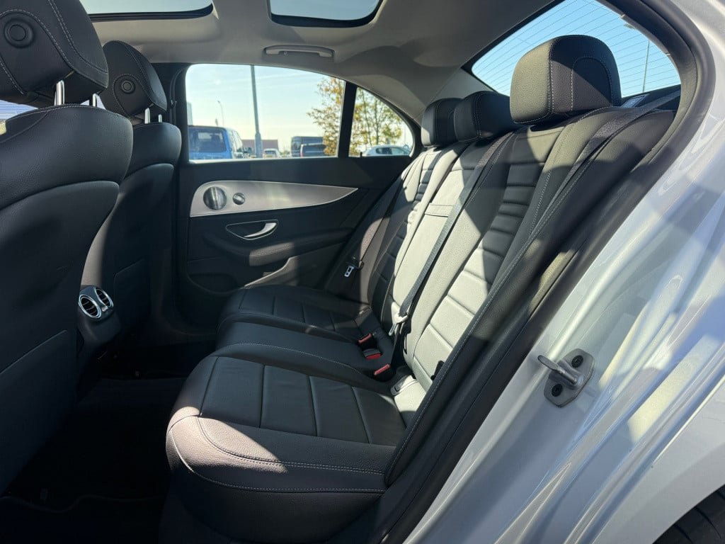 Mercedes-Benz E-Klasse 200 premium plus