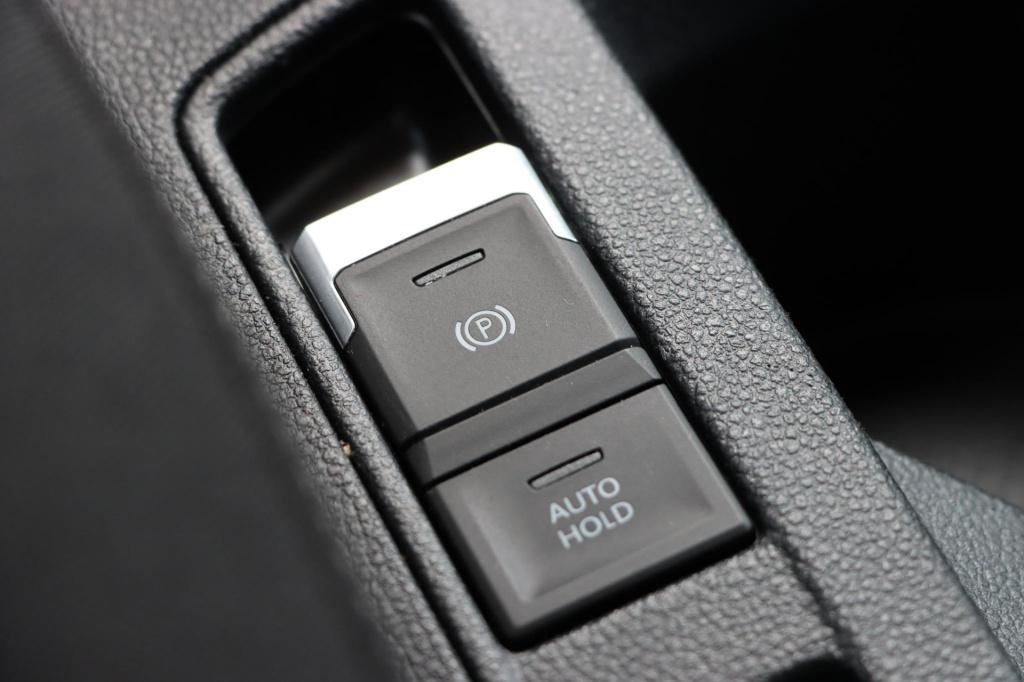 Volkswagen T-roc 1.5 tsi style 150pk dsg7