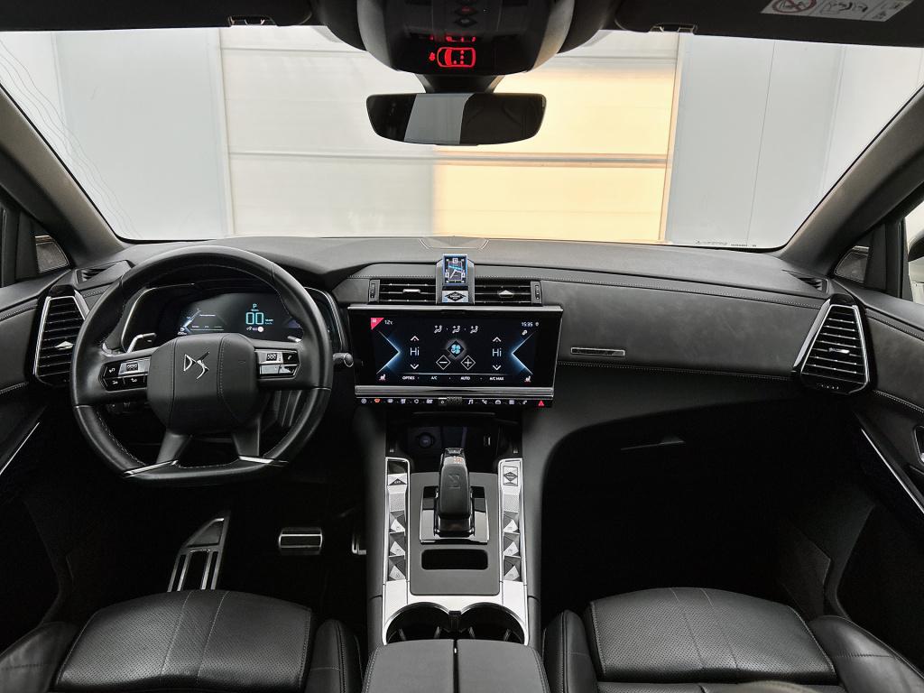 Ds Ds 7 crossback e-tense 300pk 4x4 automaat louvre | leder | adaptive crui