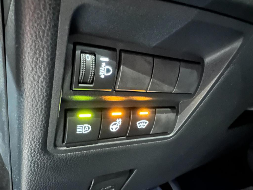 Toyota Yaris Cross 1.5 hybrid 130 dynamic *acc*winterpakket*camera*17inch*c