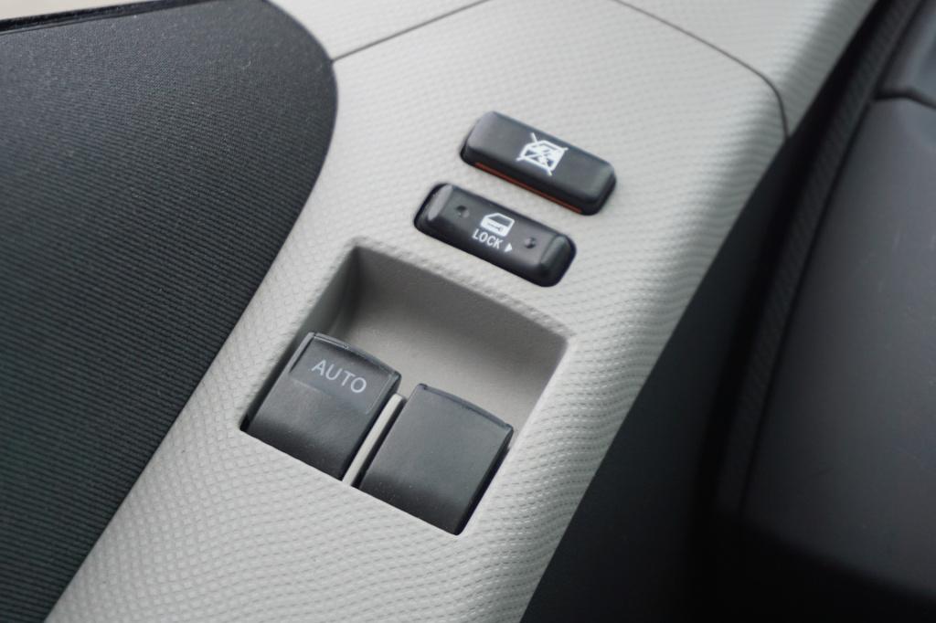 Toyota Yaris 1.3 vvti sol airco / elektr. ramen / nap