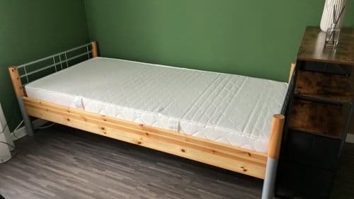 Eenpersoons bed