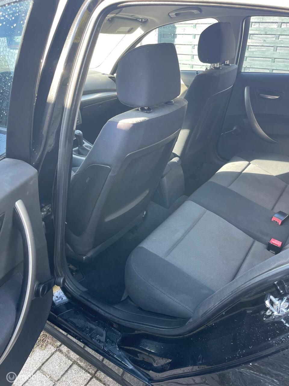 BMW 1 Serie 116i high executive