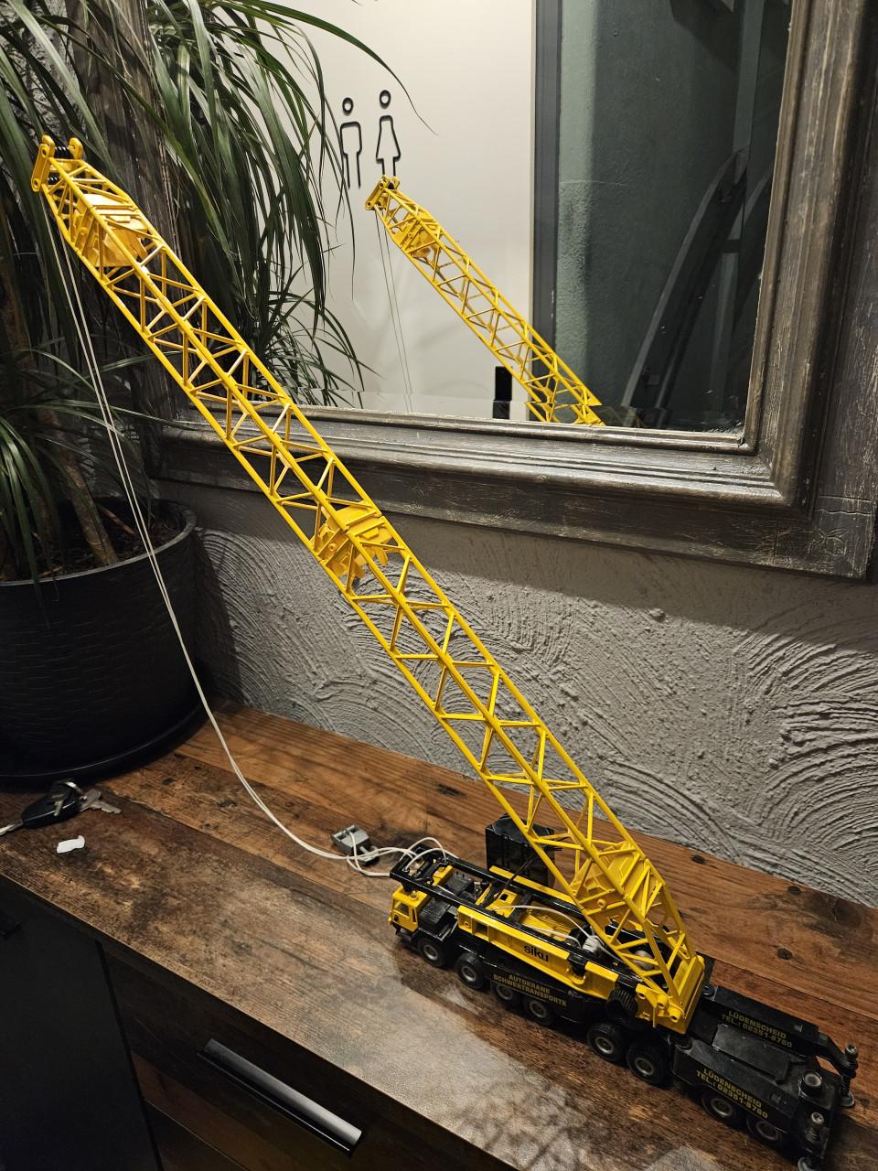 Siku 4310 Liebherr LG 1550 gittermastkran vakwerkkraan 1:55