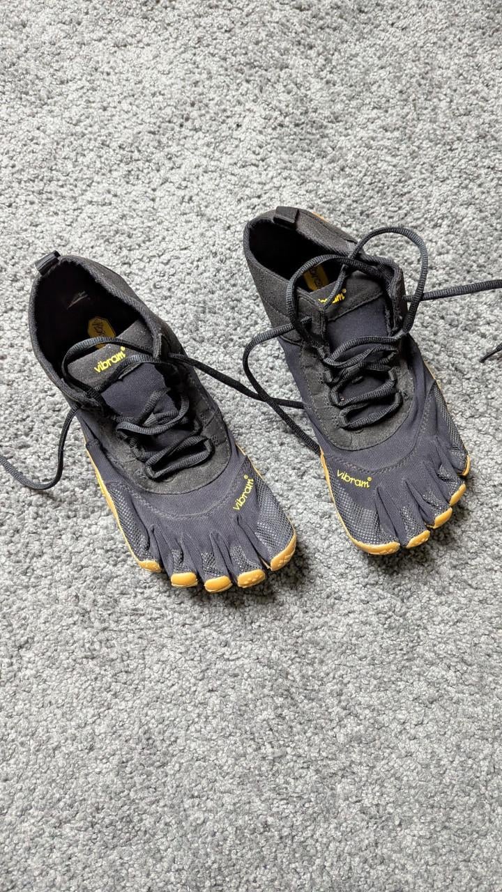 Vibram fivefinger schoenen maat 44