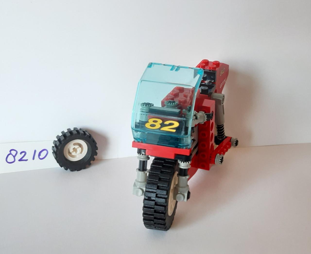 Lego Technic 8210: Nitro gtx bike - motor