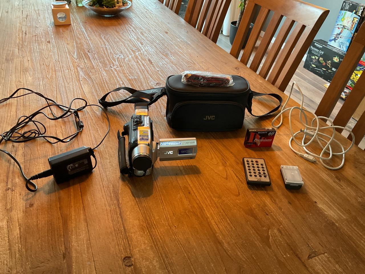 Digitale video camara, JVC, GR- DVL150, met toebehoren