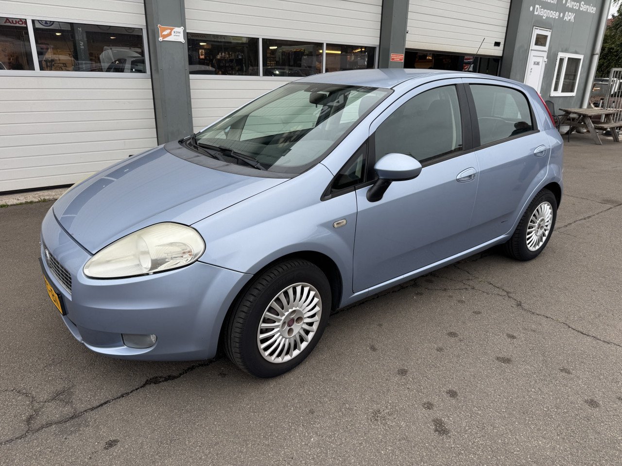 Fiat Grande Punto 1.4 Dynamic 5 deurs ARCIO NAP ! ! !
