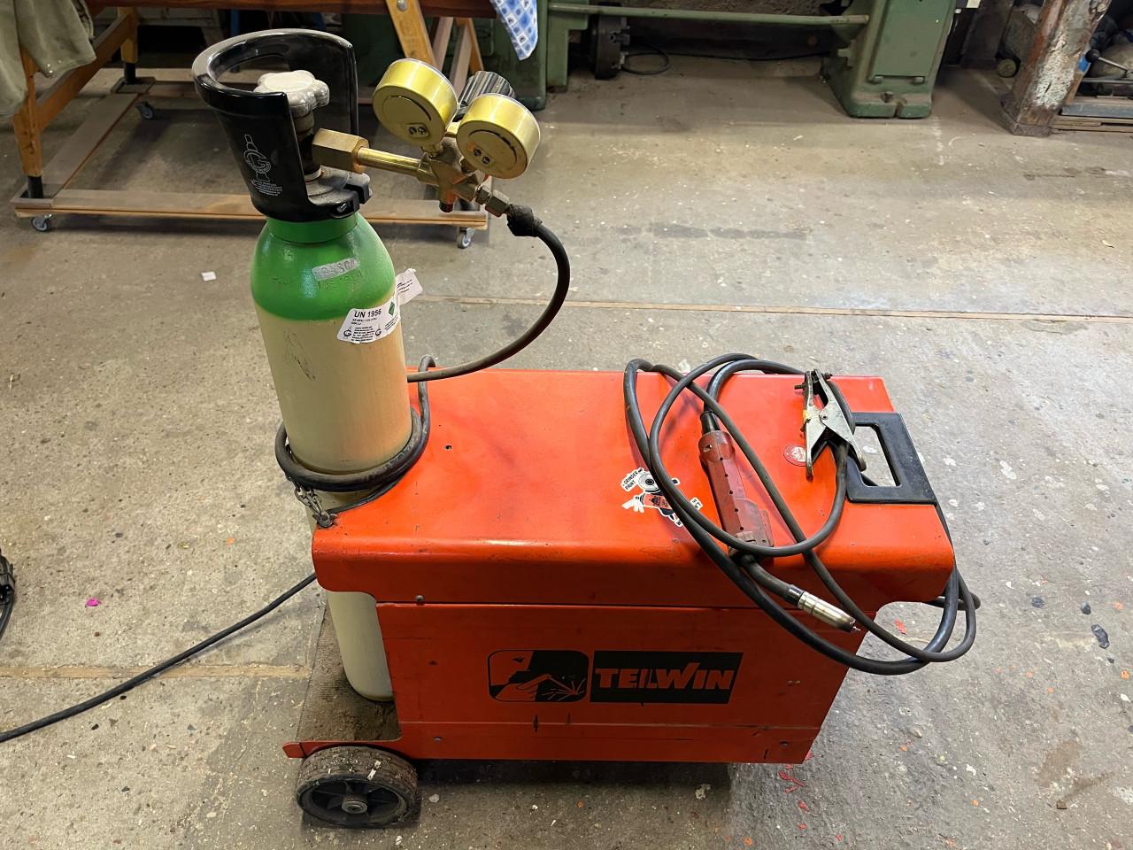 Lasapparaat Telwin Mastermig 251 380V