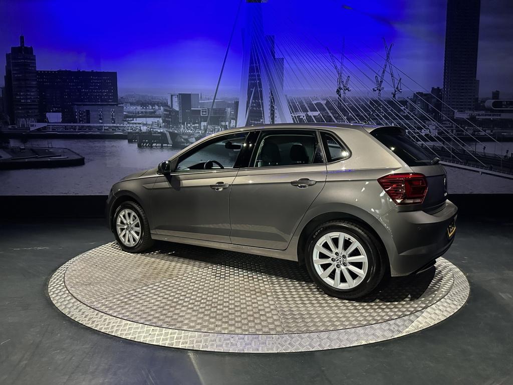 Volkswagen Polo 1.0 comfortline *navi*appconnect*pdc*