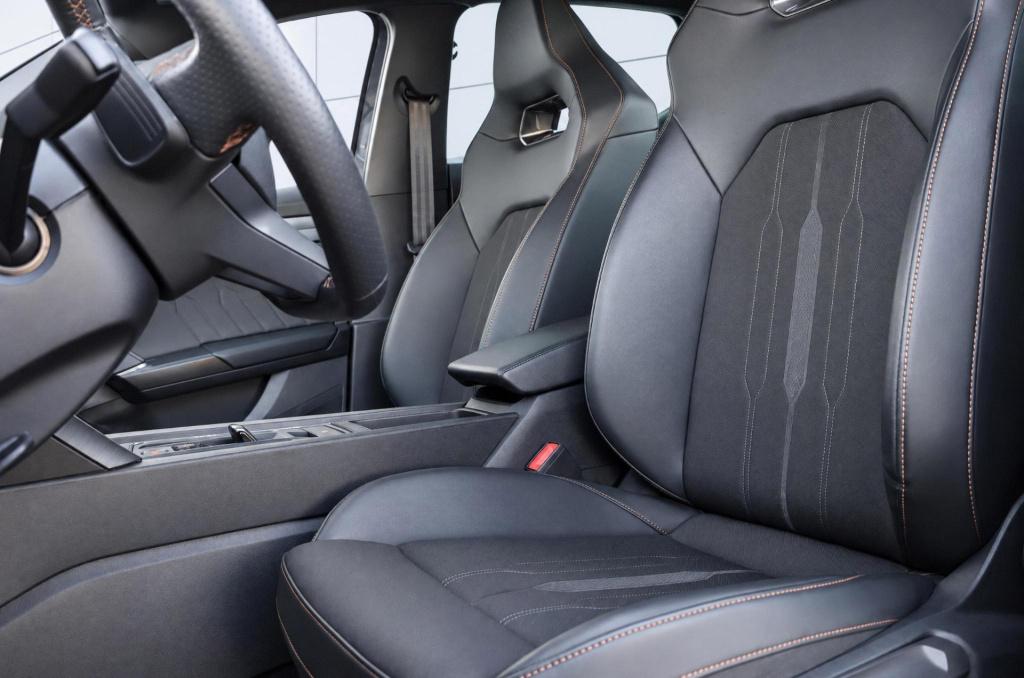Cupra Leon 1.4 e-hybrid business 204pk dsg6 | soh 98,1%