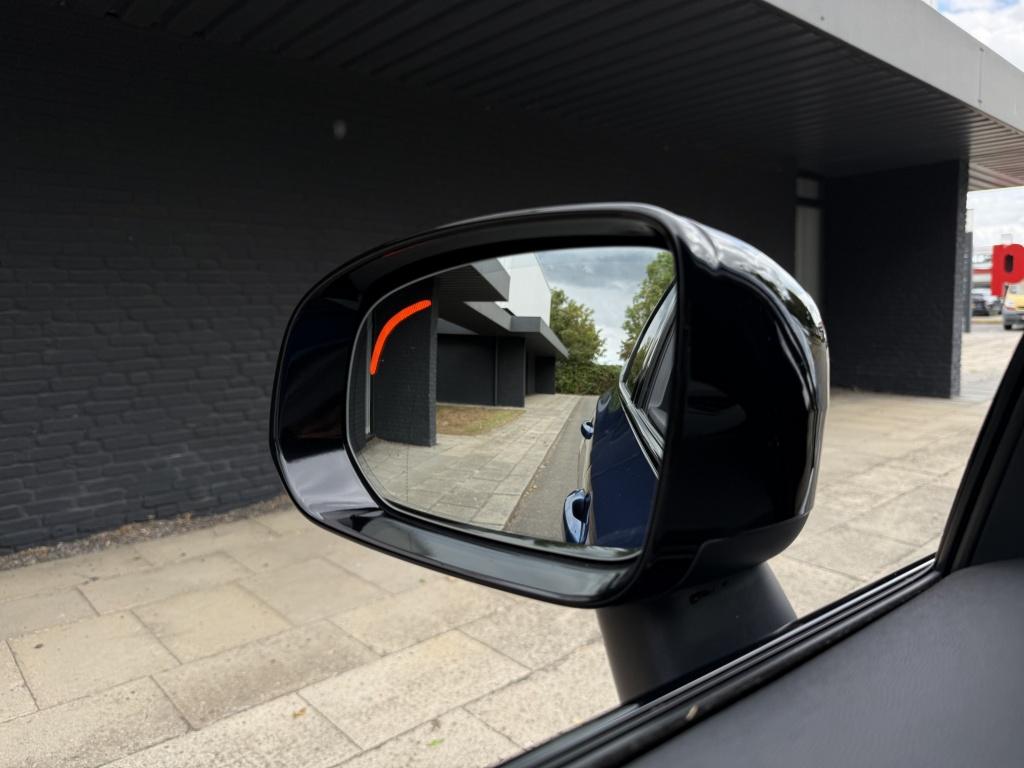 Volvo XC60 2.0 t4 r-design - liefhebbersauto! -