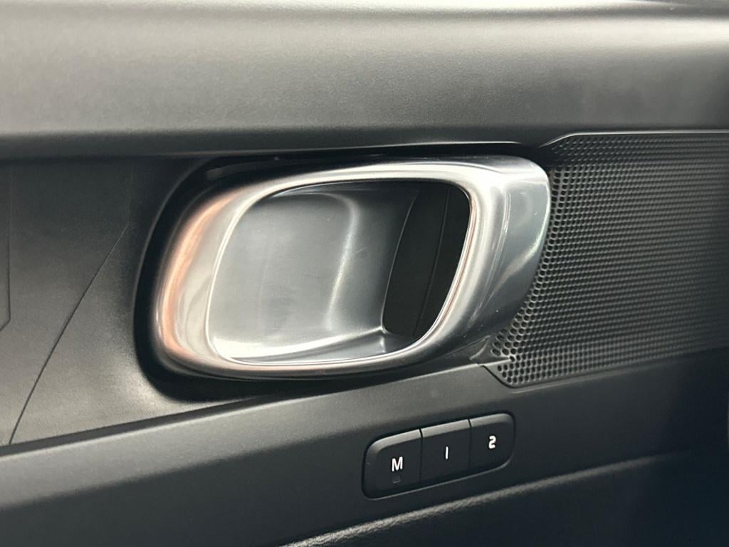 Volvo XC40 t5 262pk recharge plus dark| adap.cruise| 360camera| trekhaak