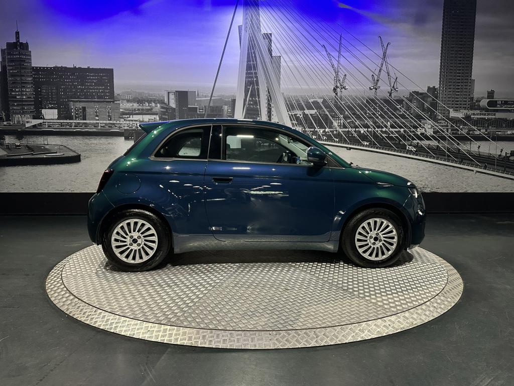 Fiat 500 icon 42 kwh *carplay*camera*