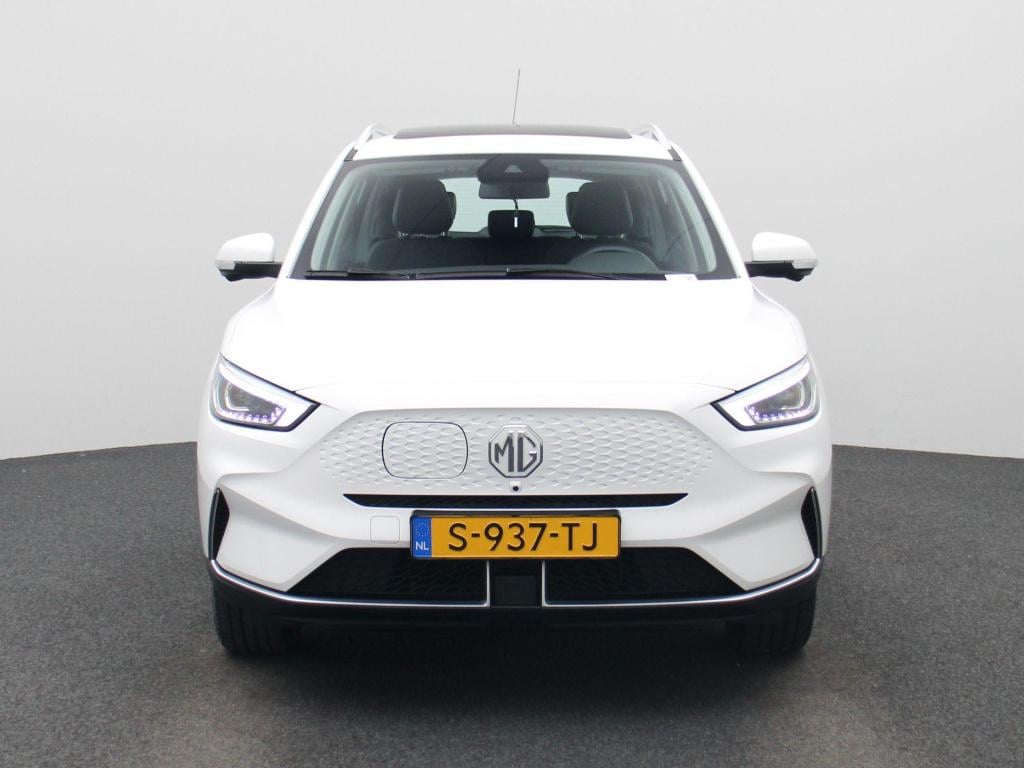 MG Zs Ev long range luxury 70 kwh | automaat | panoramadak | leder | naviga