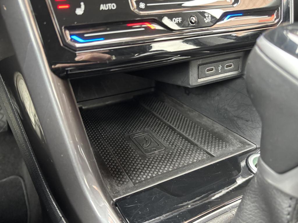Volkswagen T-cross 1.5 tsi style